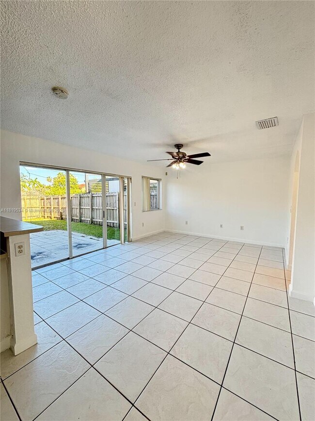 Foto del edificio - 21339 SW 87th Ct