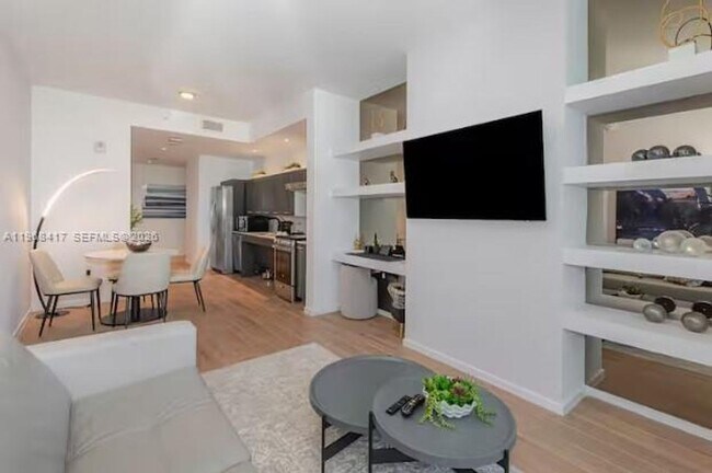 Foto del edificio - 398 NE 5th St