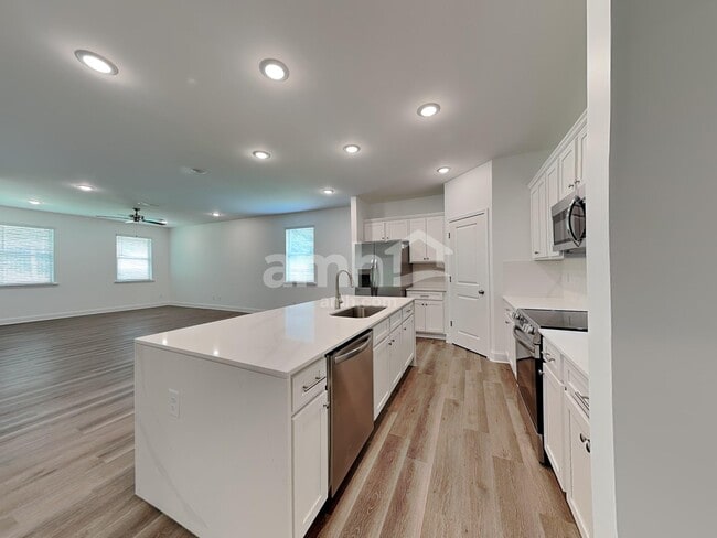 Foto del edificio - 1675 Soapstone Rd