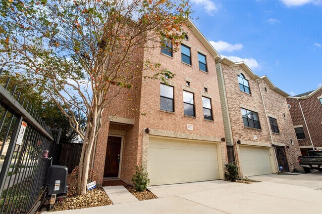 Foto del edificio - 5813 Darling St