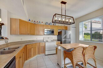 Building Photo - 11023 Legacy Ln
