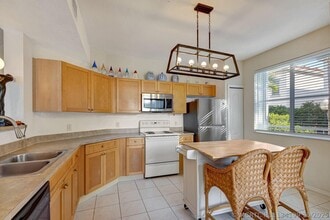 Building Photo - 11023 Legacy Ln