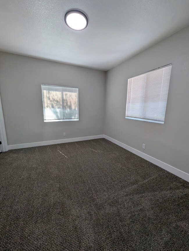 Building Photo - 3733 Myers St