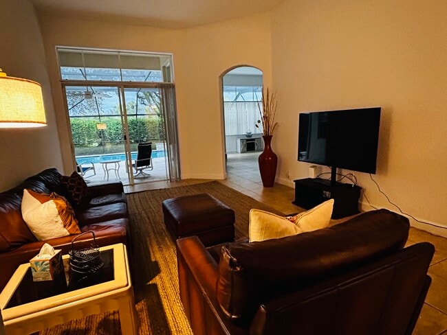 Foto del edificio - 10440 Cypress Lakes Preserve Dr