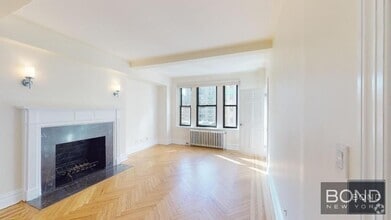 Building Photo - 210 E 68th St