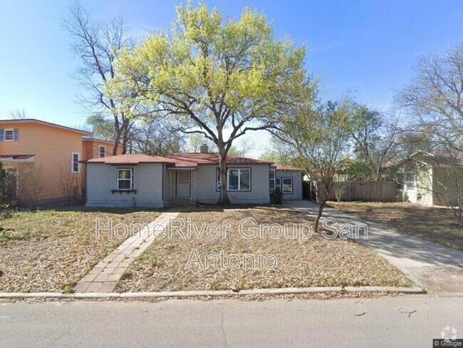 Building Photo - 422 Alexander Hamilton Dr