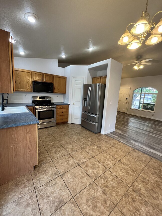 585 Sawtooth St, Mountain Home, ID 83647 House Rental in Mountain Home, ID