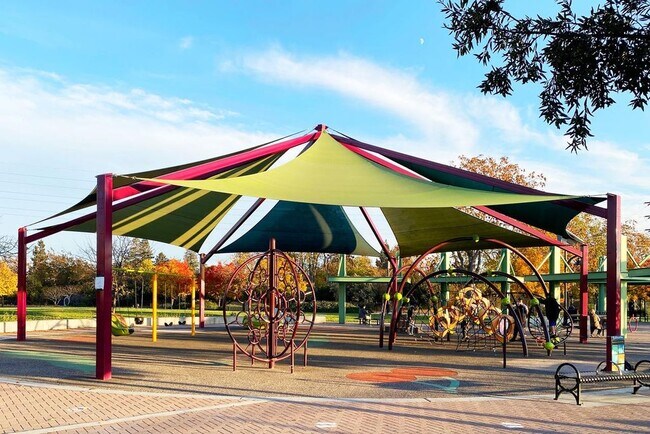 Del Monte Park - 809 Auzerais Ave