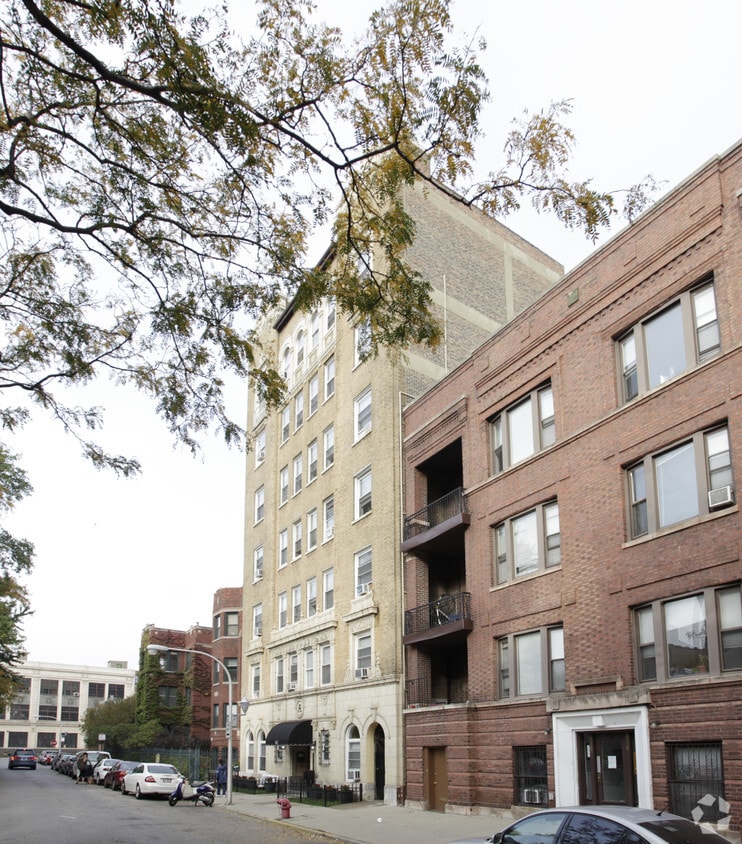 Primary Photo - Angelus Apartments
