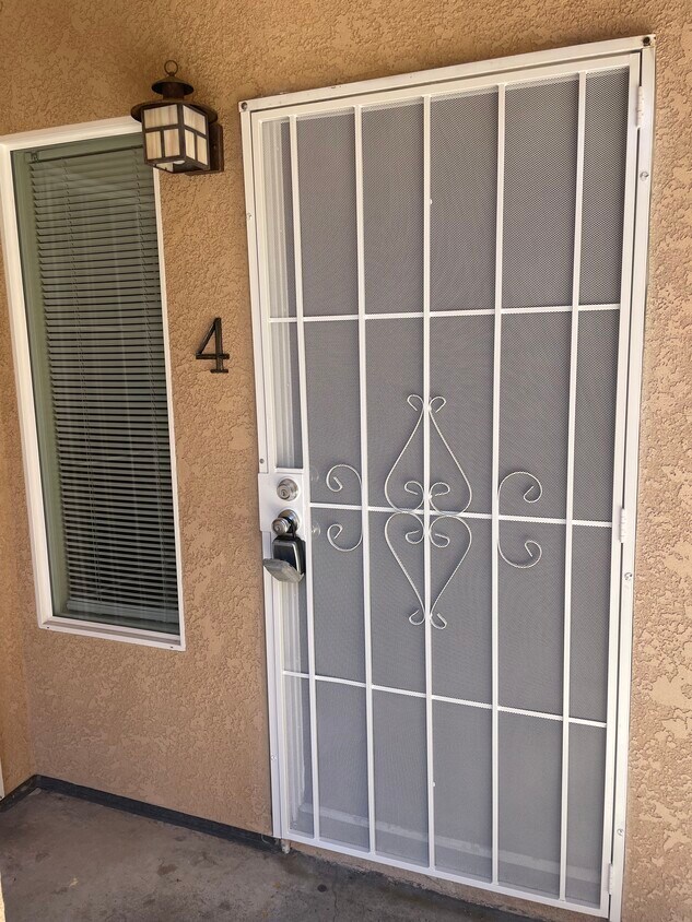 Foto principal - 4654 33rd St