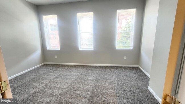 Foto del edificio - 1918 McCulloh St