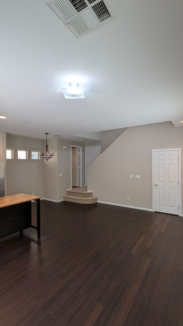 Foto del edificio - Northwest 3bdrm Home