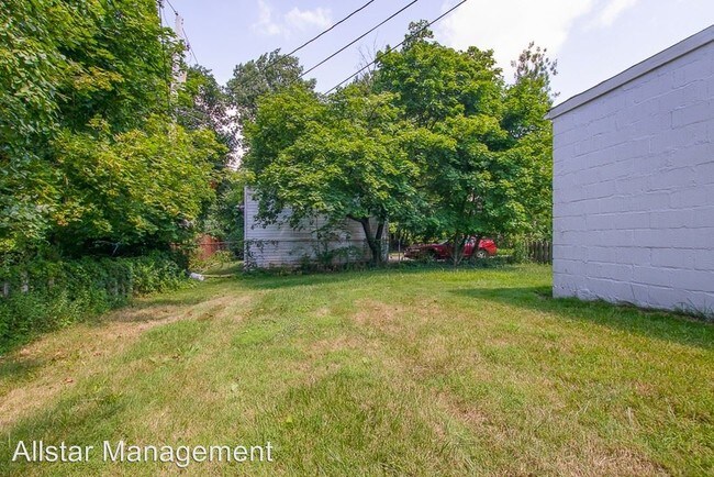 Building Photo - 3 br, 1.5 bath House - 3839 Mayfield Rd