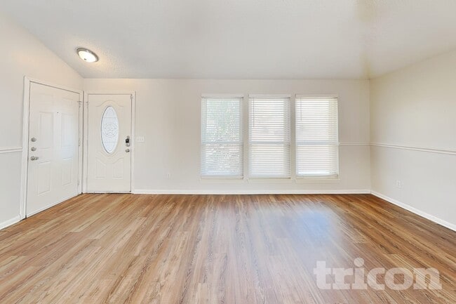 Building Photo - 614 Rifleman Trail