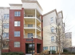 Foto del edificio - 870 Mayson Turner Rd NW