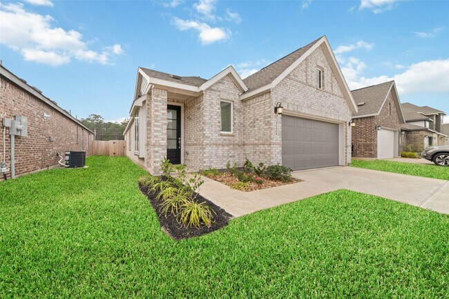 Foto del edificio - 31409 Moore Rd