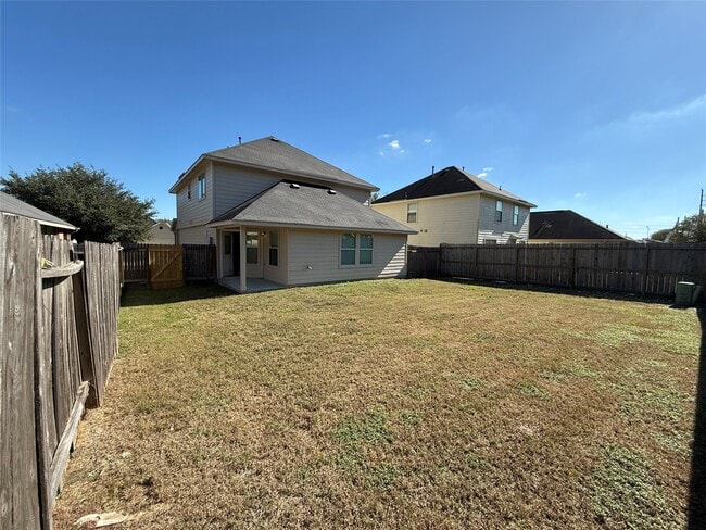 Building Photo - 22267 Doubletree Park Dr