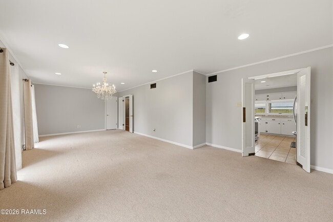Building Photo - 308 Brentwood Blvd