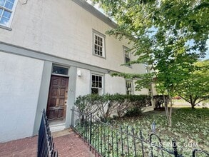 Building Photo - 201 8th St SE