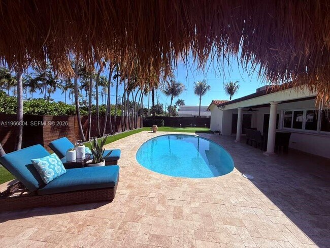 Foto del edificio - 1201 Washington St