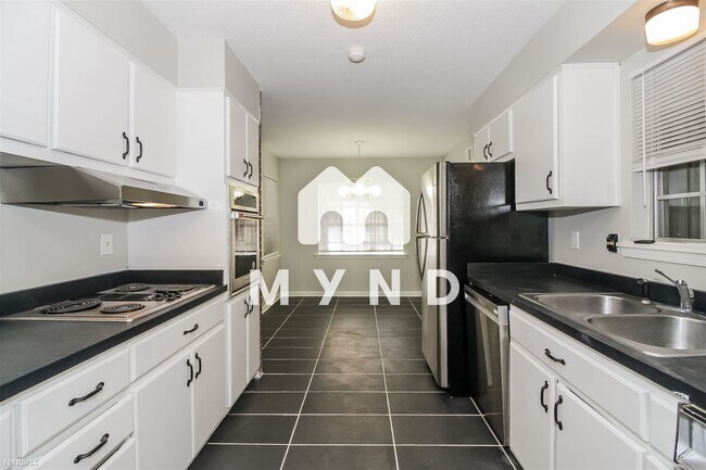 Building Photo - 3 br, 2 bath House - 3413 Joslyn St