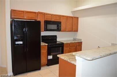 Foto del edificio - 3410 Santa Barbara Blvd