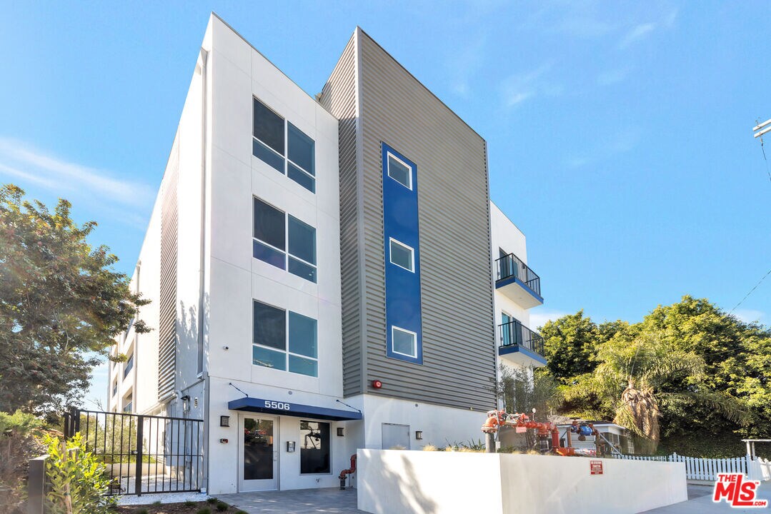 Foto principal - 5506 Thornburn St