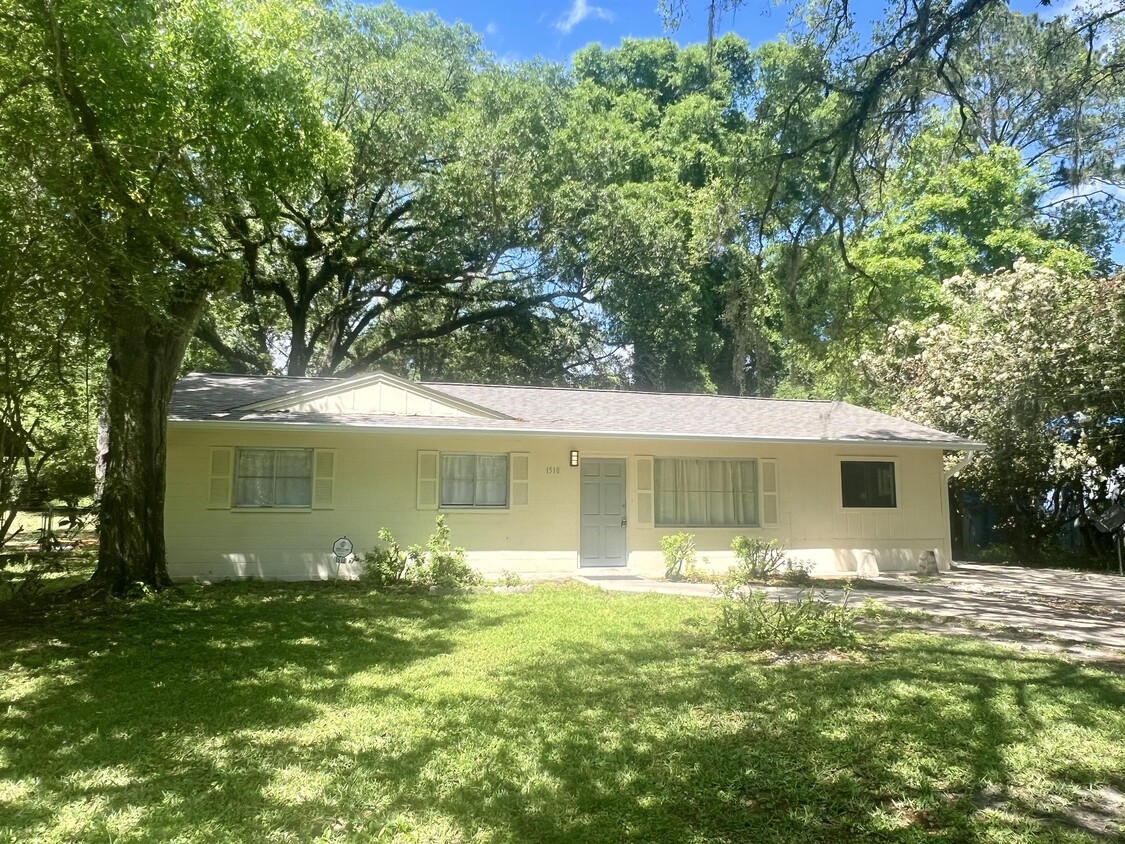 Foto principal - 1518 Mabry St