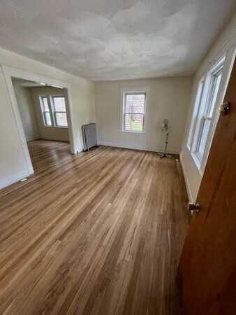 Building Photo - 42 Clarendon Ave