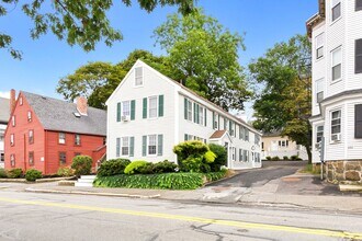 Building Photo - 335 Cabot St