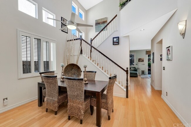 Foto del edificio - 18241 Arminta St