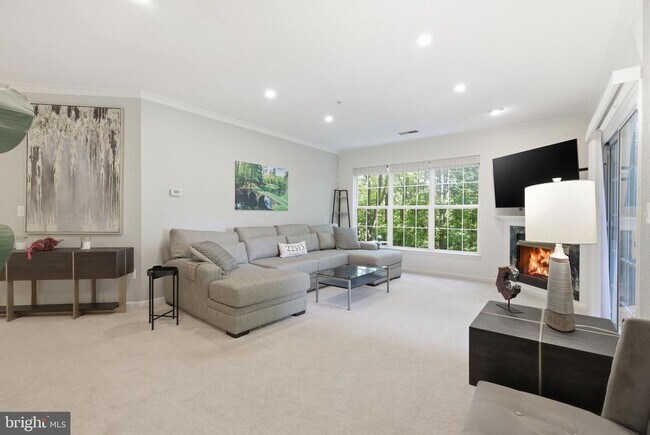 Foto del edificio - 6610 Netties Ln