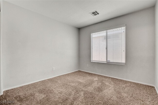 Building Photo - 5028 Nardini Ave