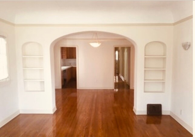 Building Photo - 332 N Spaulding Ave