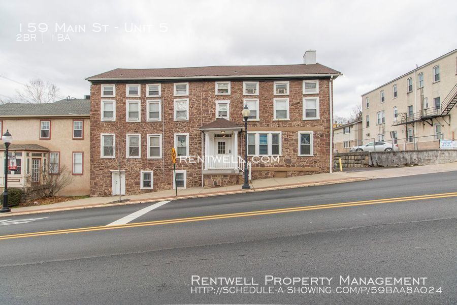 Foto principal - 159 Main St