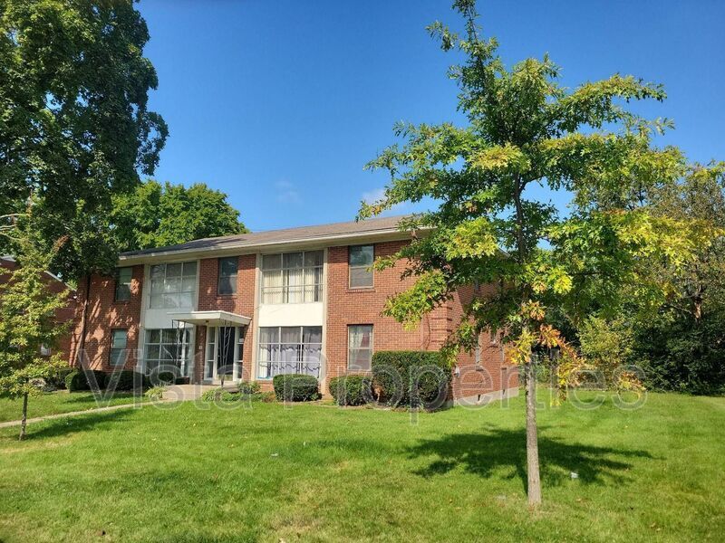 2203 Gerald Ct Unit Apt 4, Louisville, KY 40218 Condo for Rent in