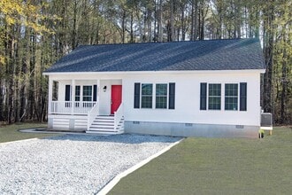 Building Photo - 38064 Tiller Ct