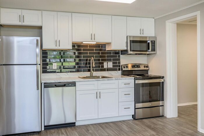 Foto principal - 118 Safe Harbor Dr