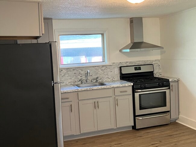 Foto del edificio - 1130 Blair Ave