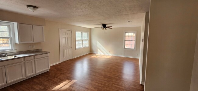 Foto del edificio - 3 Bedroom Home in Columbus, GA