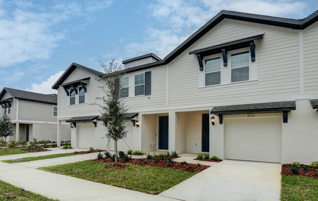 Front of unit - 2715 Scarlet Bay Pl