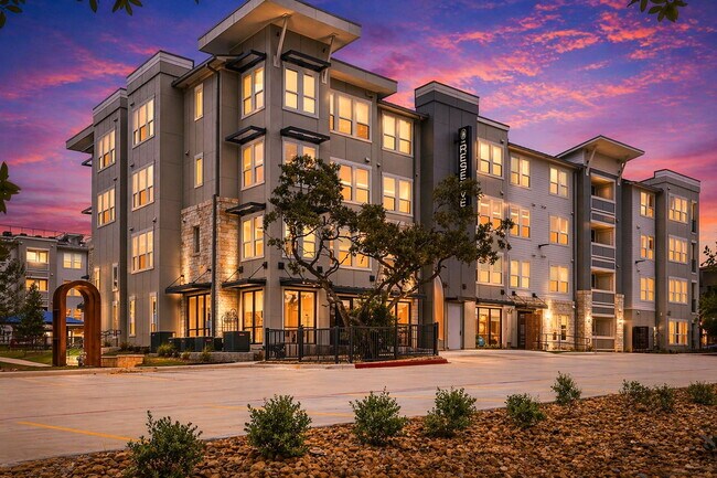 Foto del edificio - The Reserve at Alamo Ranch