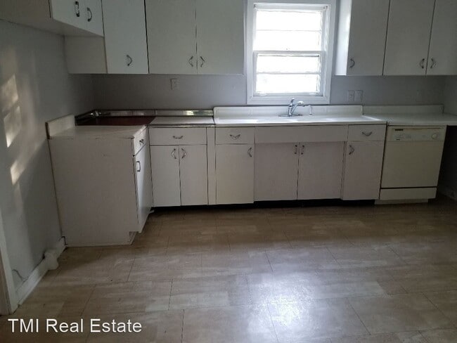 Building Photo - 3 br, 1 bath House - 1404 12th St