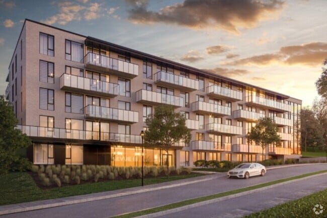 Exterior - Bellevue MTL