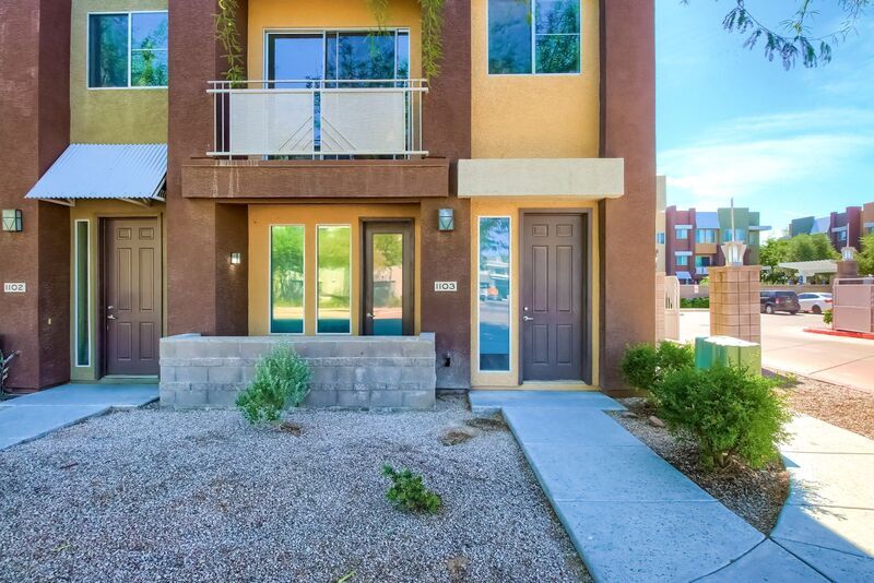 Foto principal - 6605 N 93RD Ave