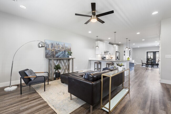 Foto del edificio - 1734 Pecan St