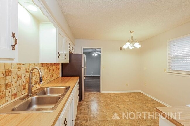 Foto del edificio - 601 SE Richardson Pl