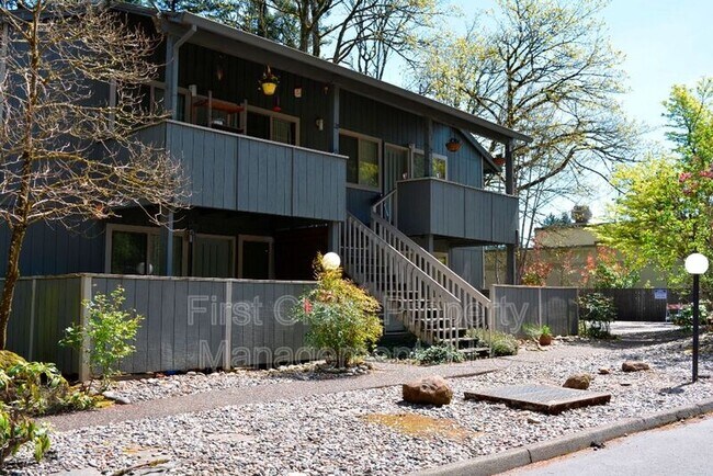 Building Photo - 15951 Quarry Rd
