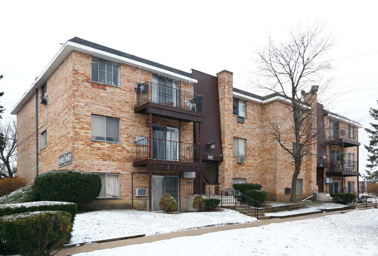 Building Photo - 845 W College Blvd