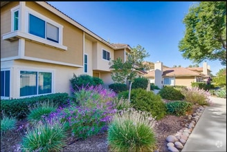 Building Photo - 10710 Holly Meadows Dr
